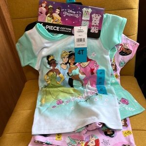 Girls 4T 4 piece Princess pajama set by Disney